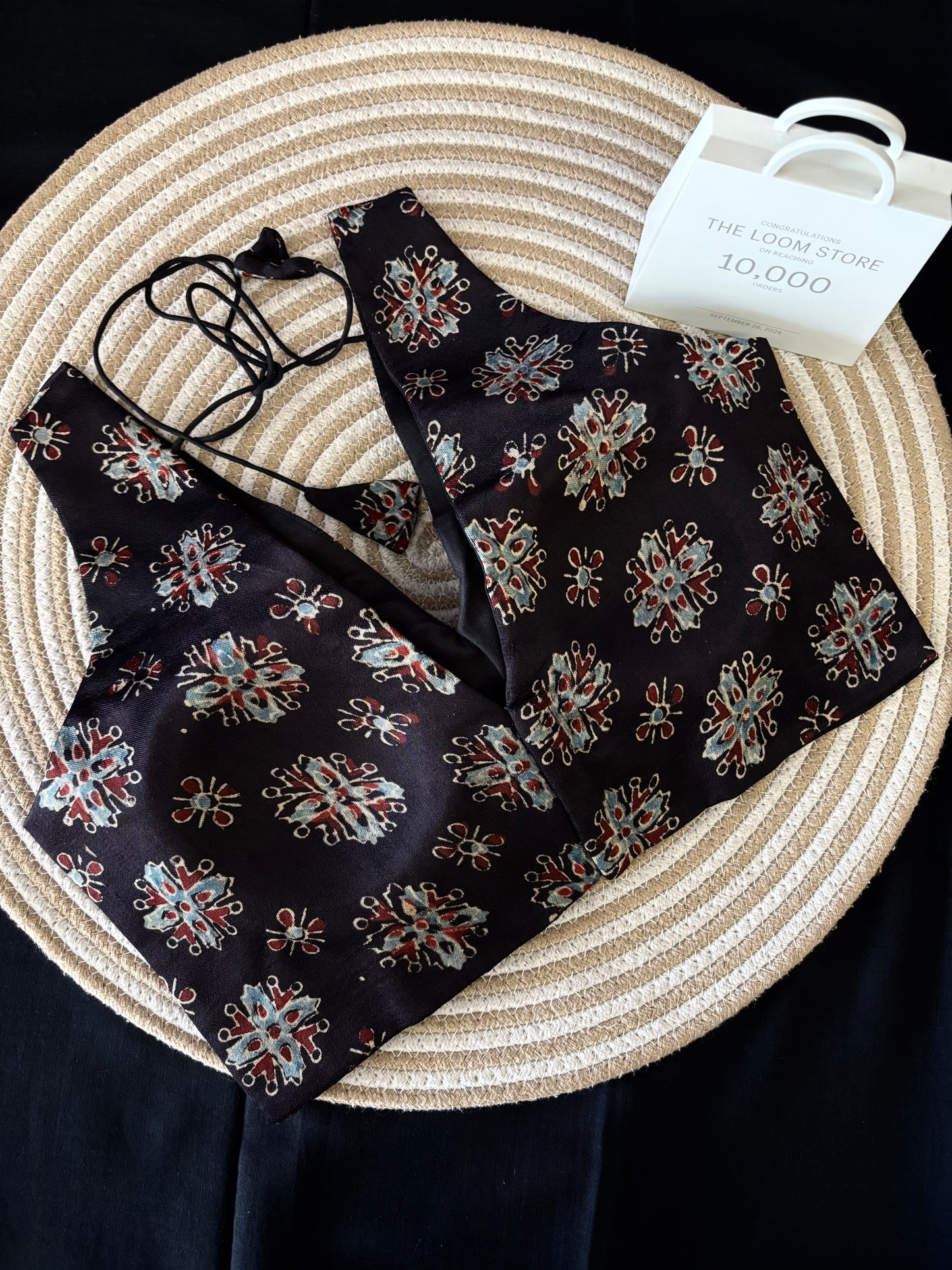 Black Modal Silk V-Neck Sleeveless Blouse