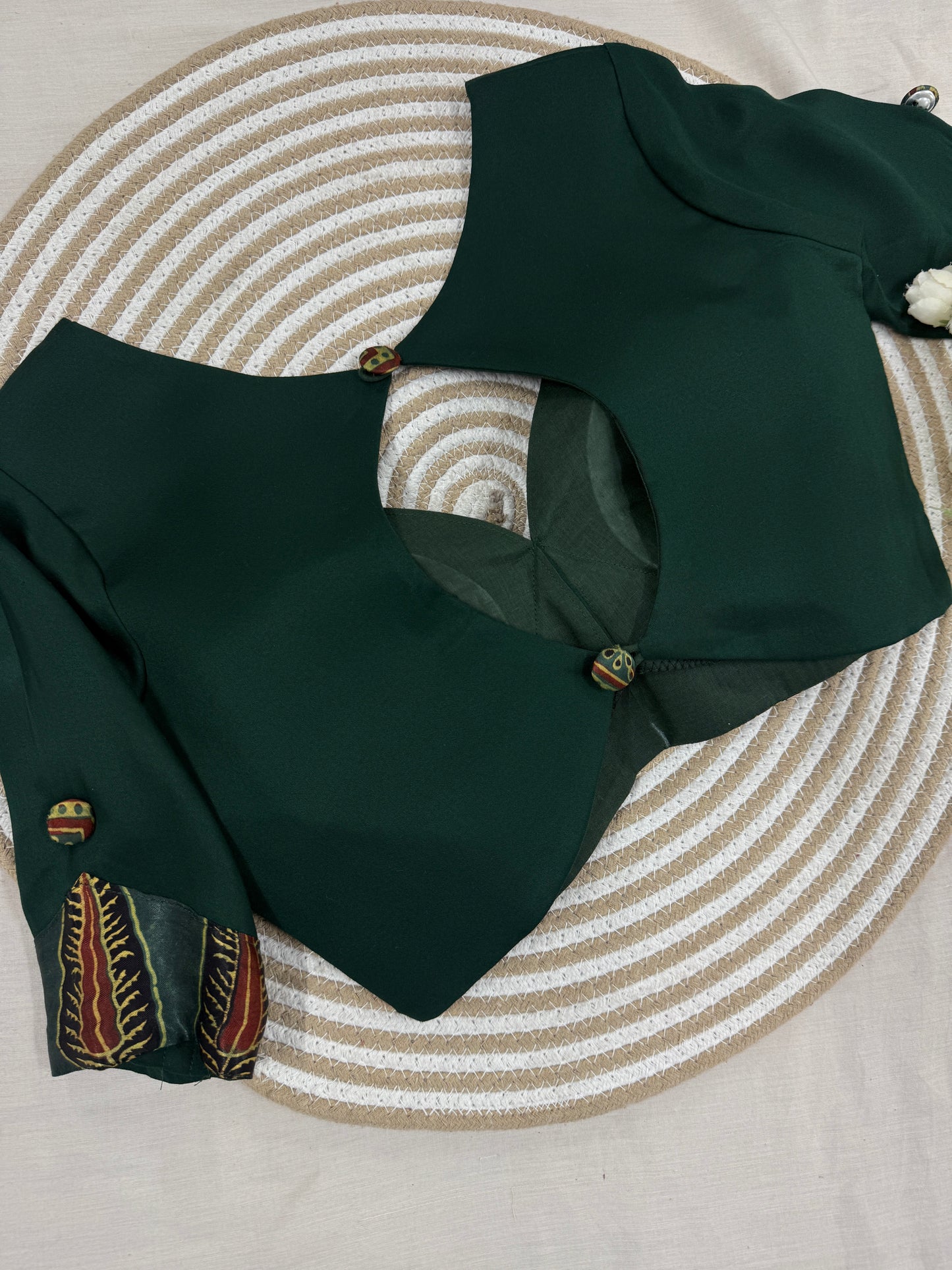 Hariyali Elbow Sleeves Blouse