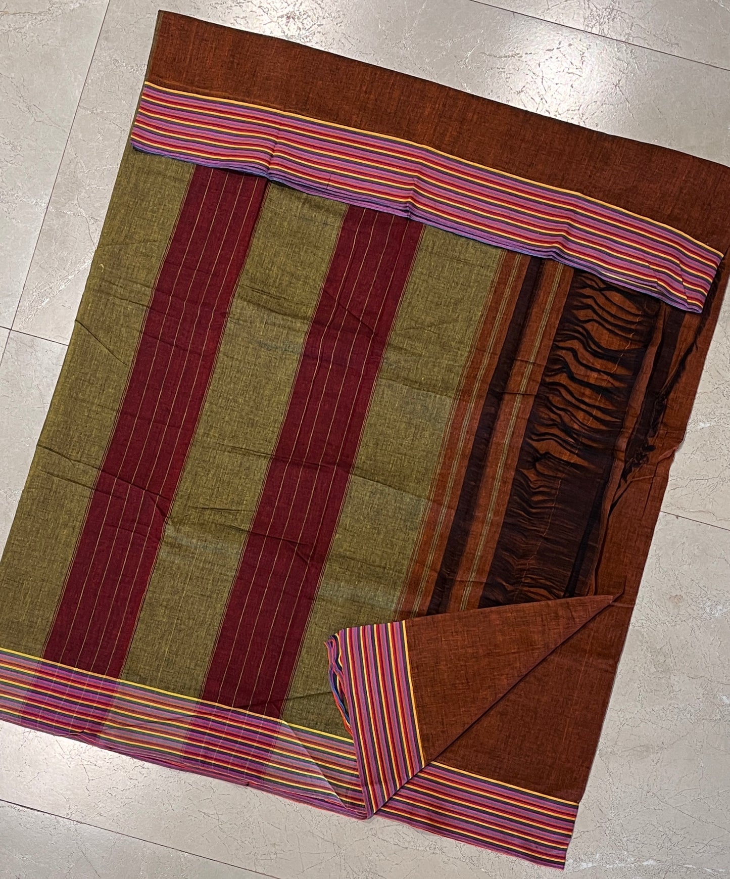 Rust Patteda Anchu Saree With Multicoloured Border