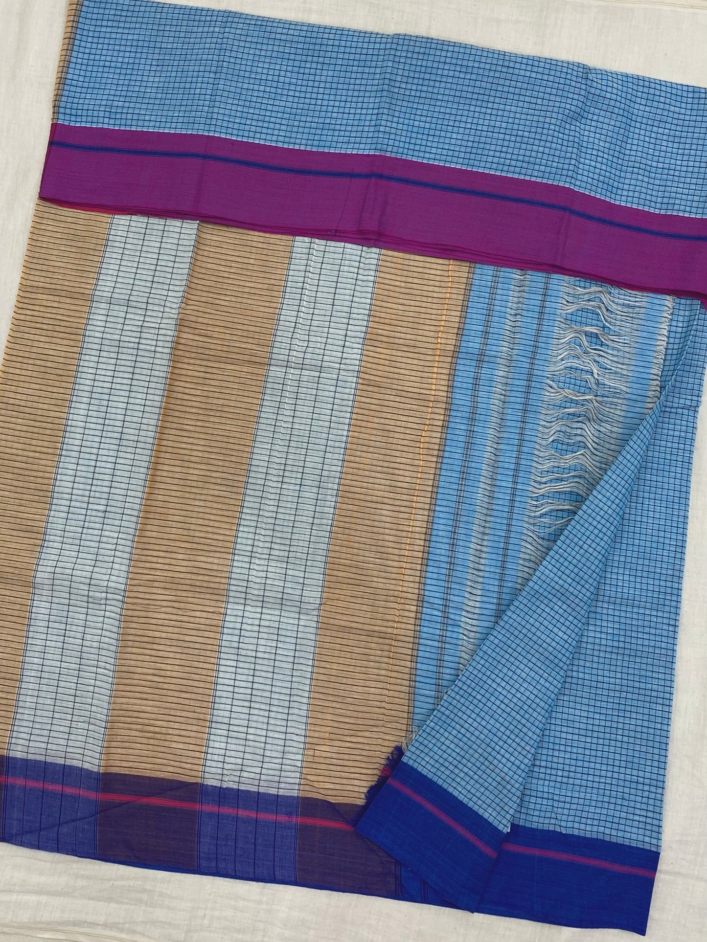 Blue-Pink Border Aasmani Patteda Anchu Saree