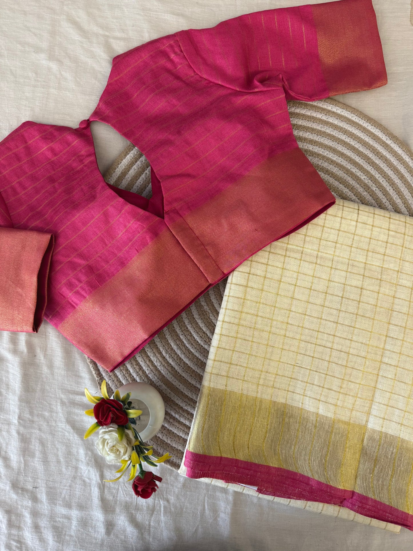 Chandrika Pink Linen Saree Blouse Set