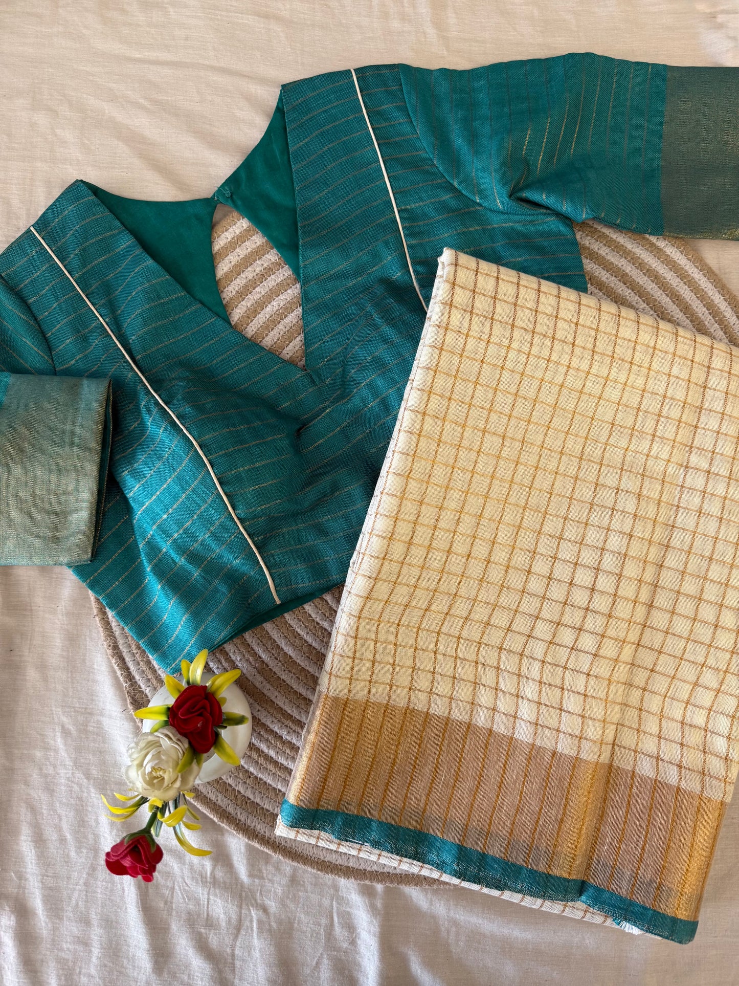Chandrika Rama Linen Saree Blouse Set