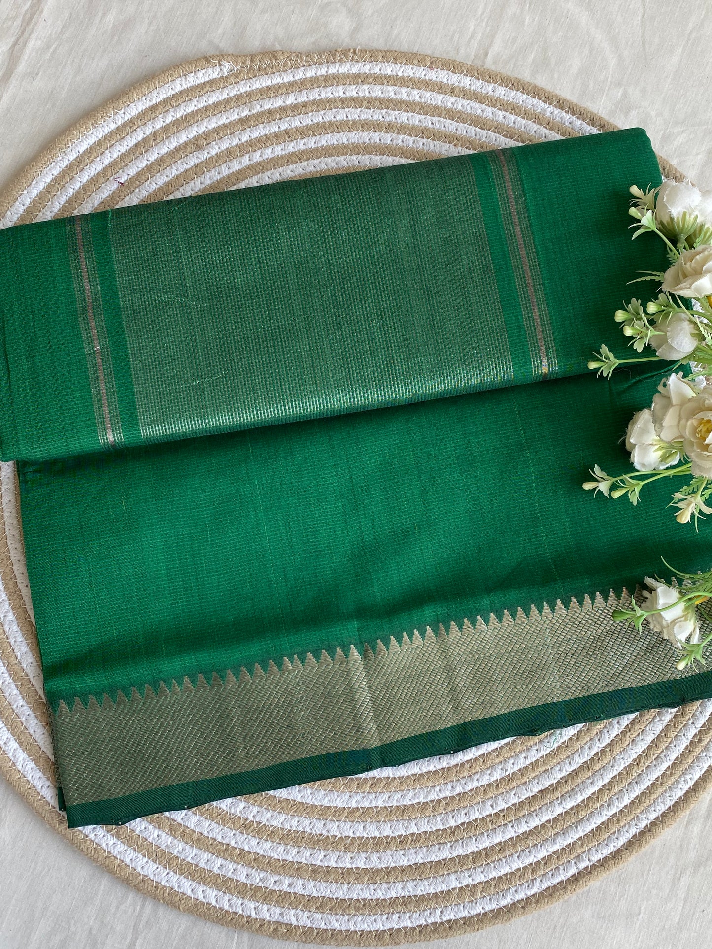 Silver Border Mangalgiri Cotton Saree 01