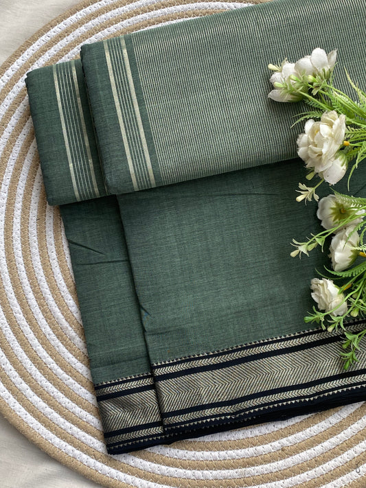 Silver Border Mangalgiri Cotton Saree 05