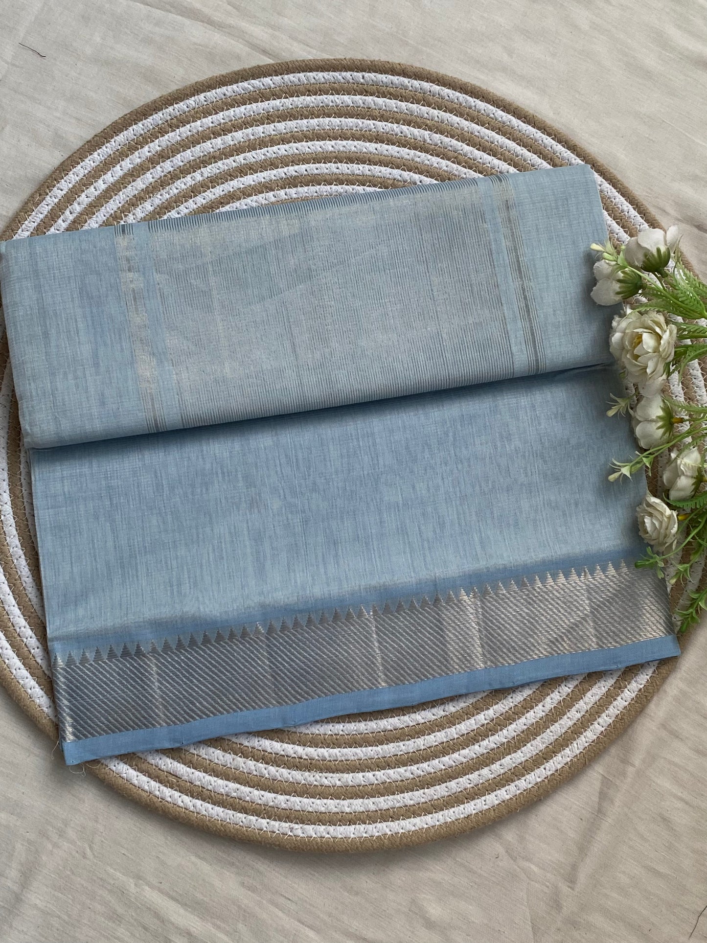 Silver Border Mangalgiri Cotton Saree 04
