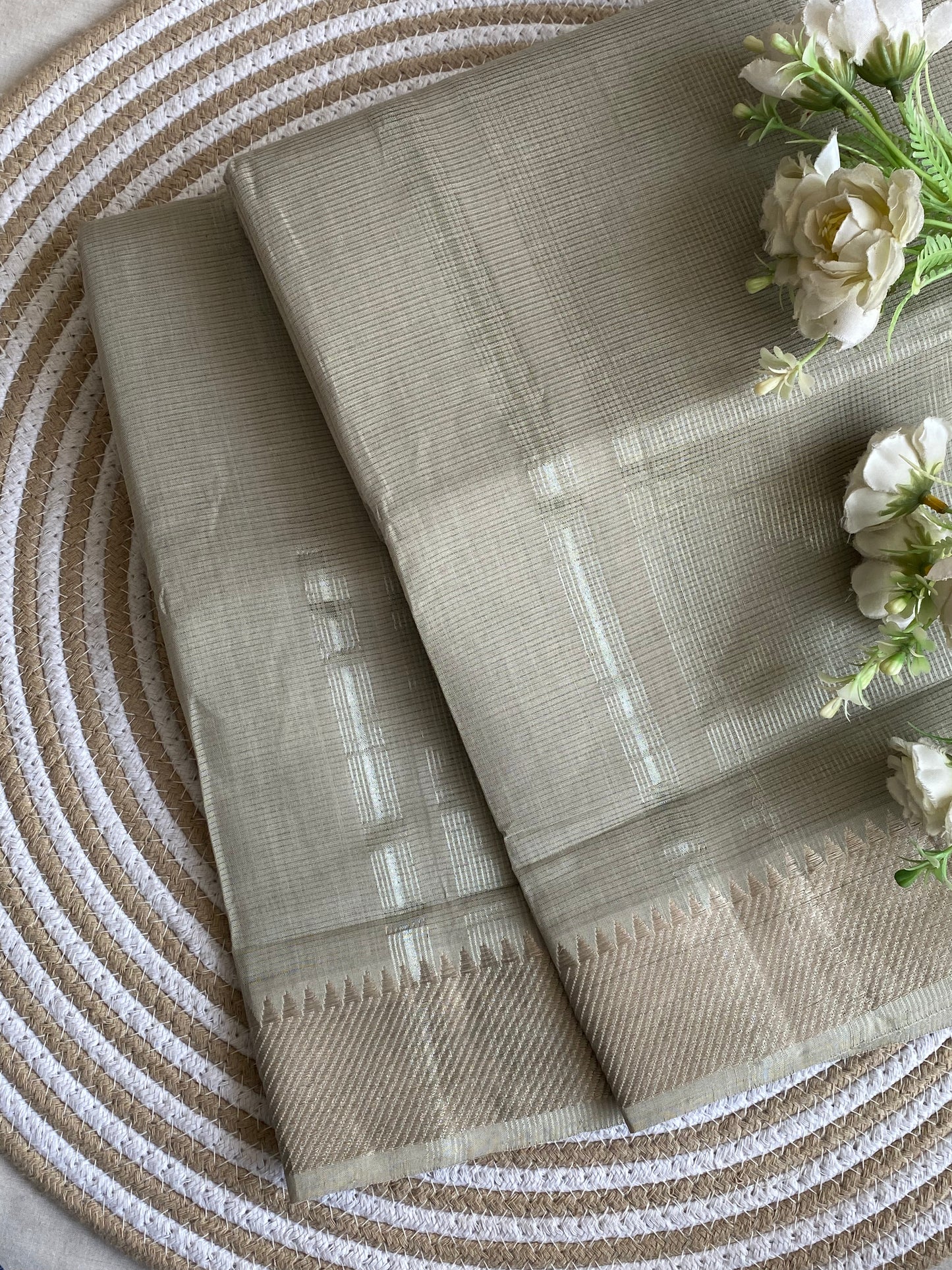 Silver Border Mangalgiri Cotton Saree 07