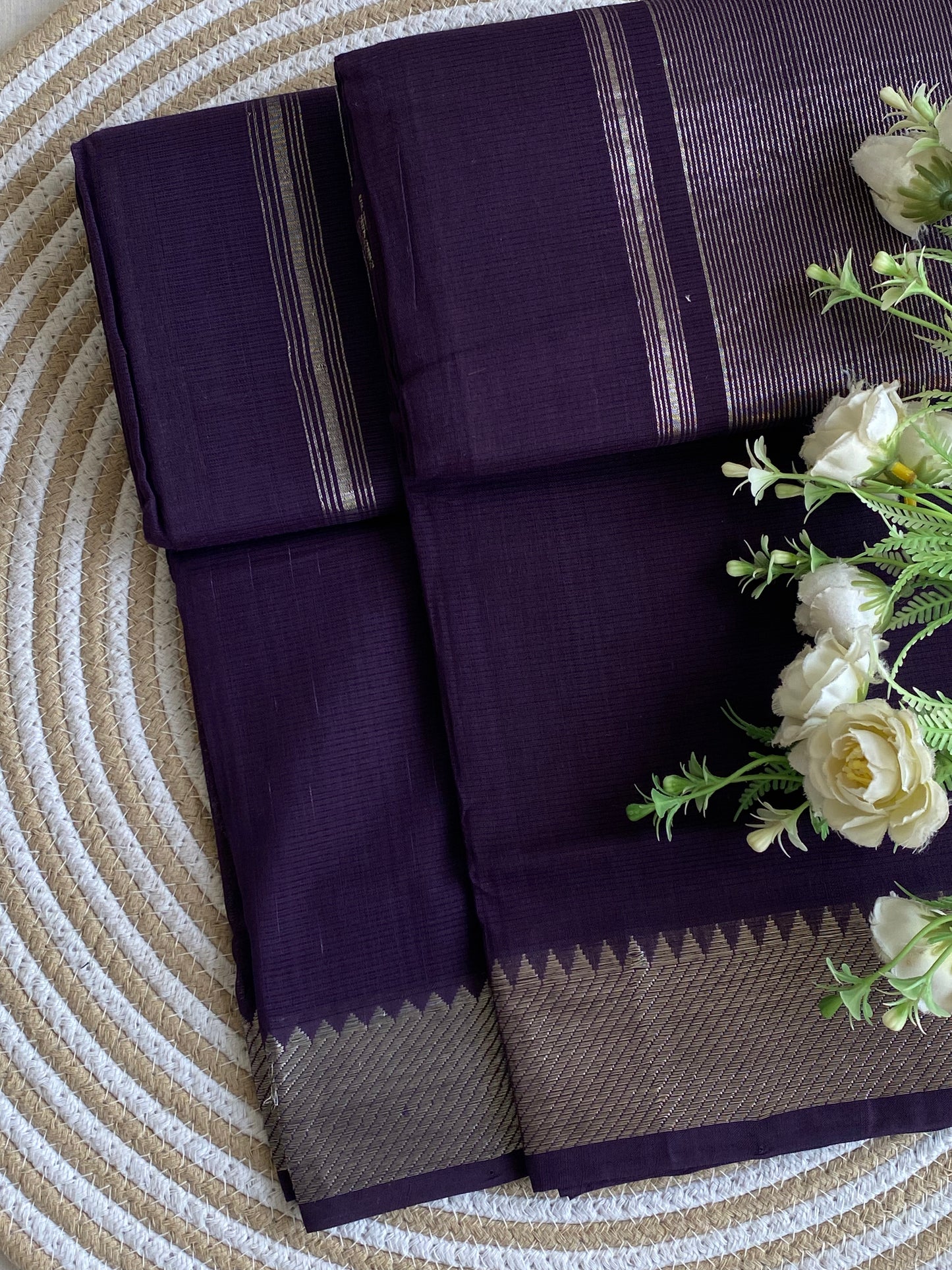 Silver Border Mangalgiri Cotton Saree 21