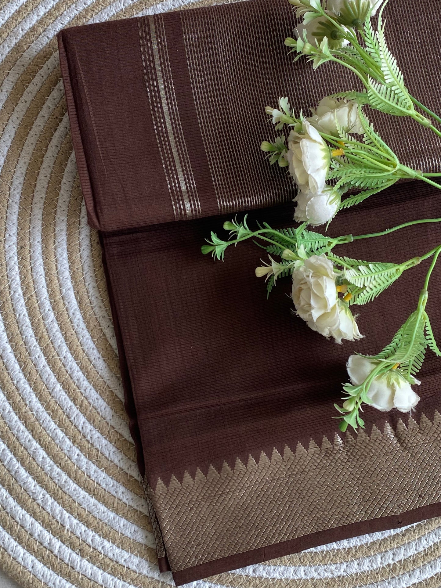 Silver Border Mangalgiri Cotton Saree 25