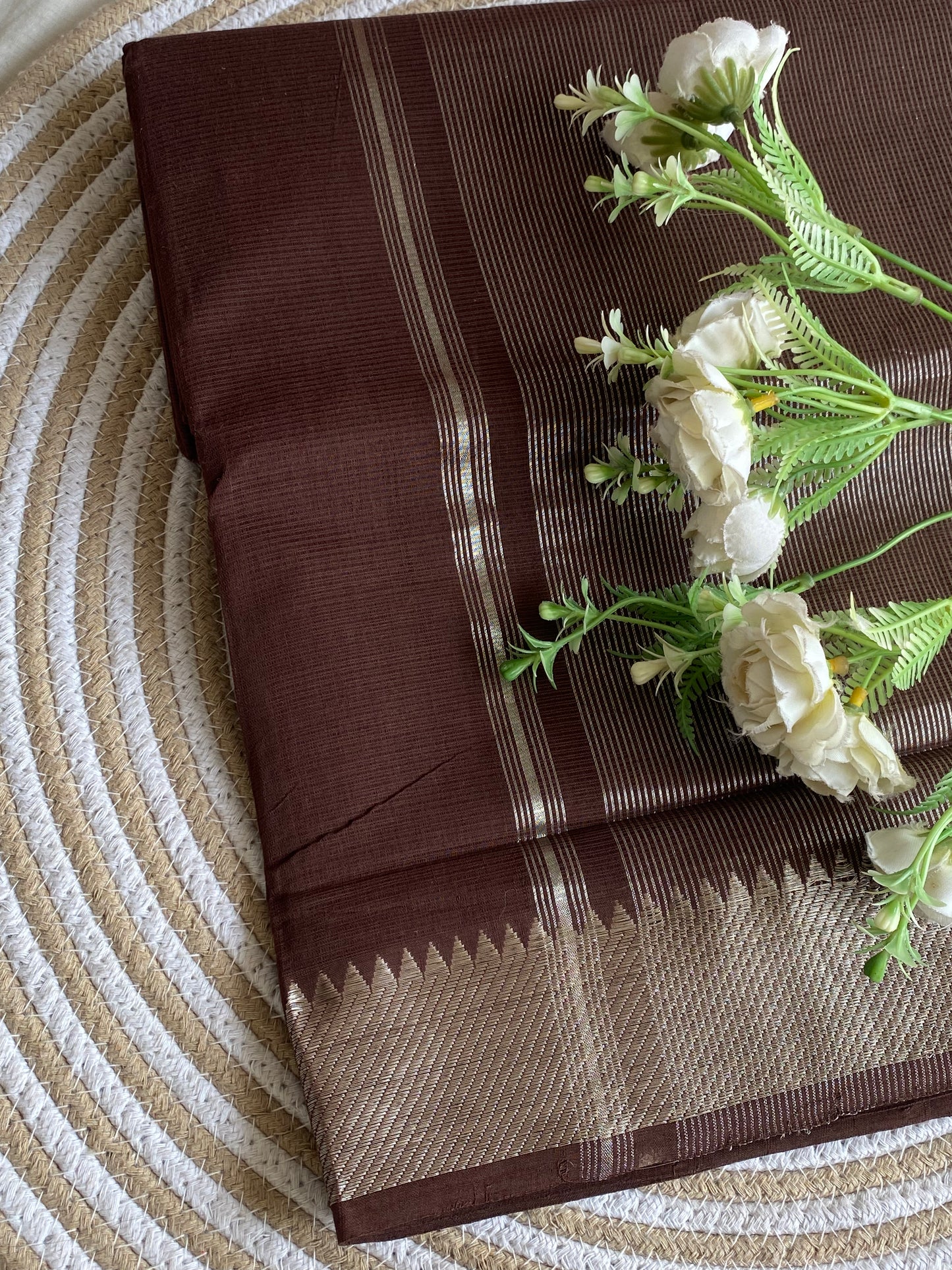 Silver Border Mangalgiri Cotton Saree 25