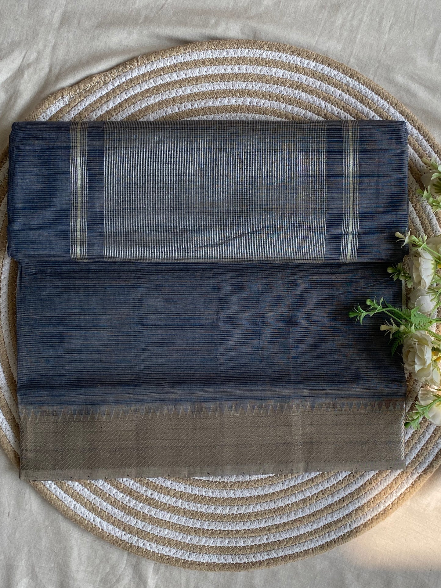 Silver Border Mangalgiri Cotton Saree 26