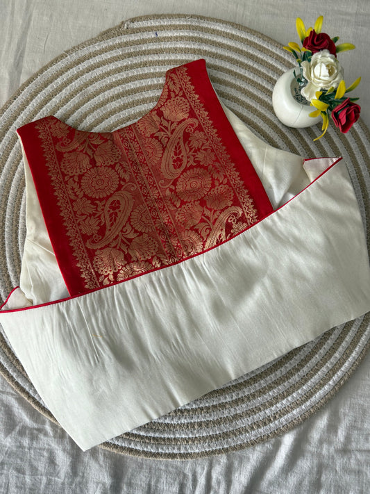 Laal Kairi Butta Pujo Sleeveless Blouse