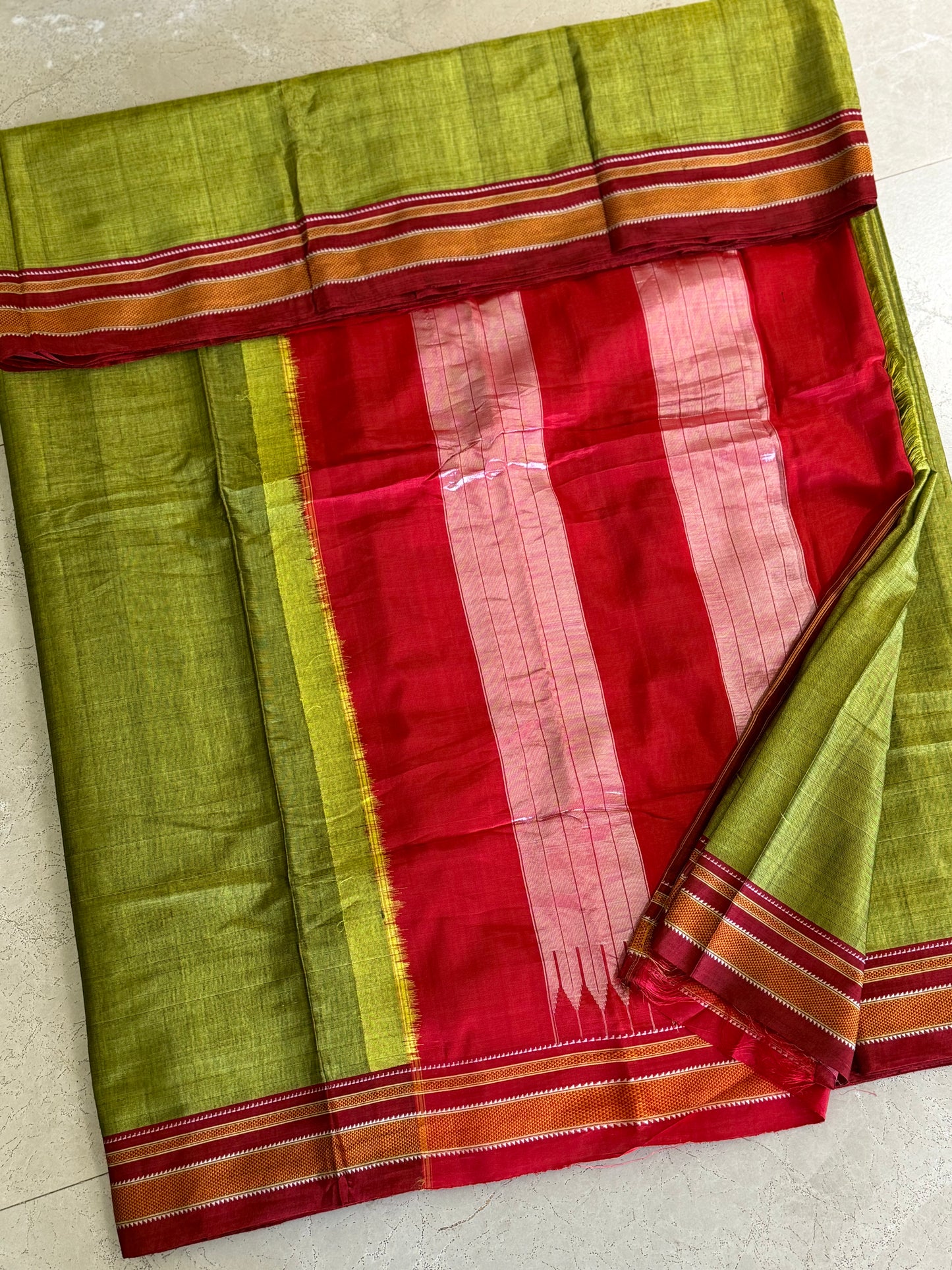 Vintage Sneha Red Ilkal Handloom Saree