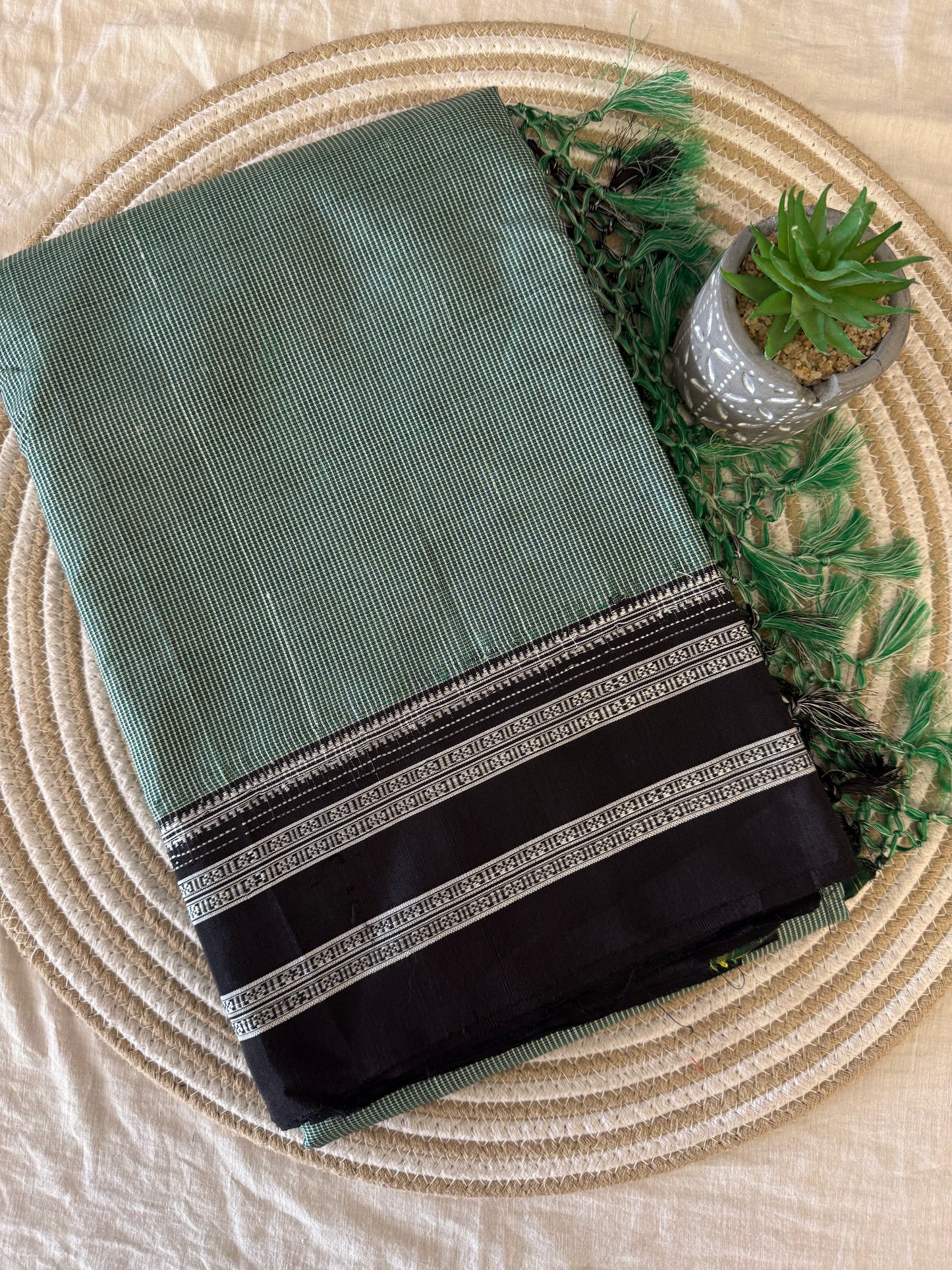 Matcha Black Kondi Checks Ilkal Saree