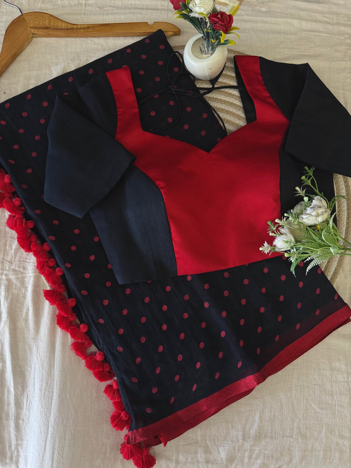 Red Black Lable Saree Blouse Combo Set (Pre Order Dispatch Start 23th Sept 2026)