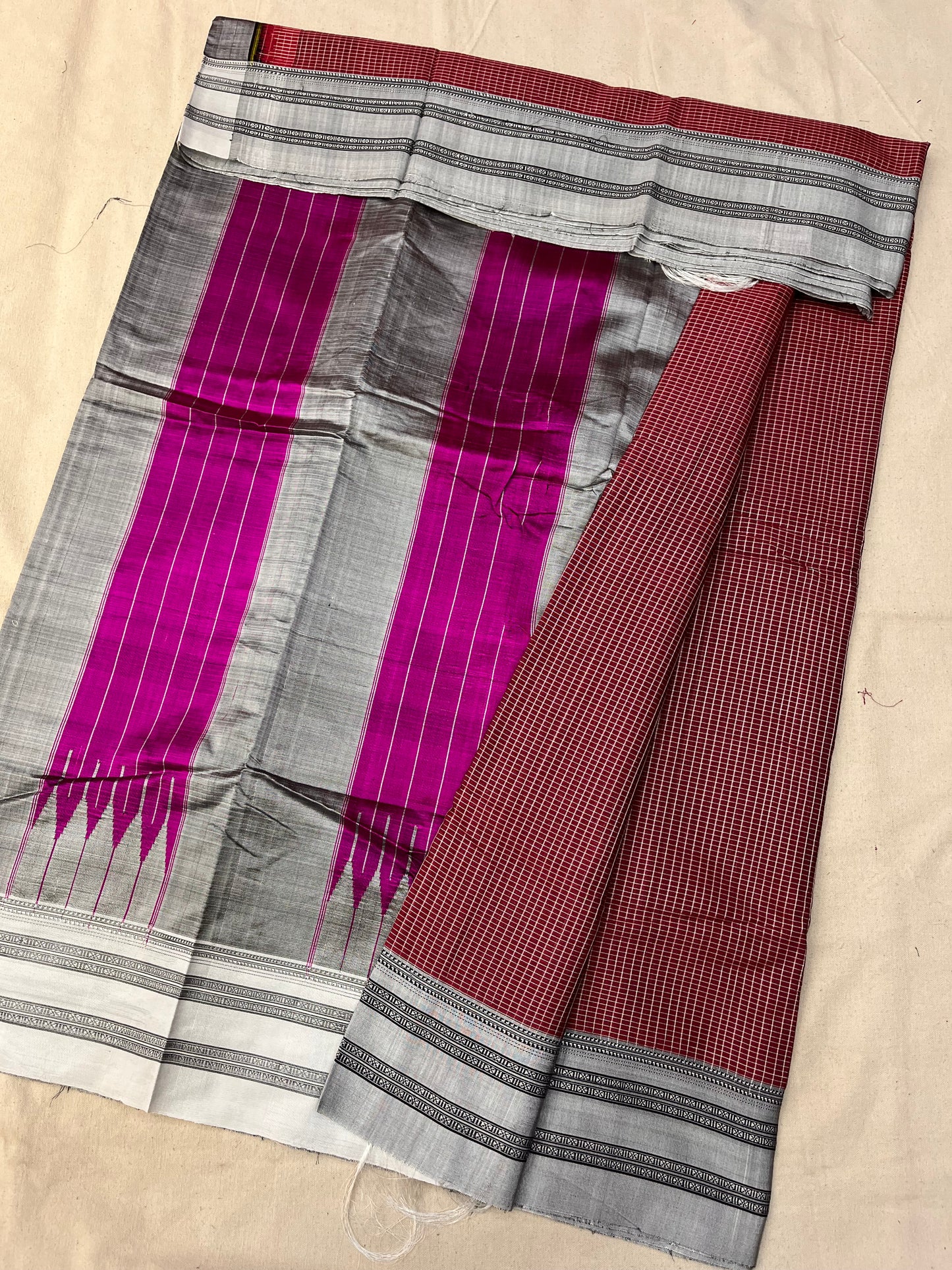 Maroon Grey Checks Kondi Ilkal Saree