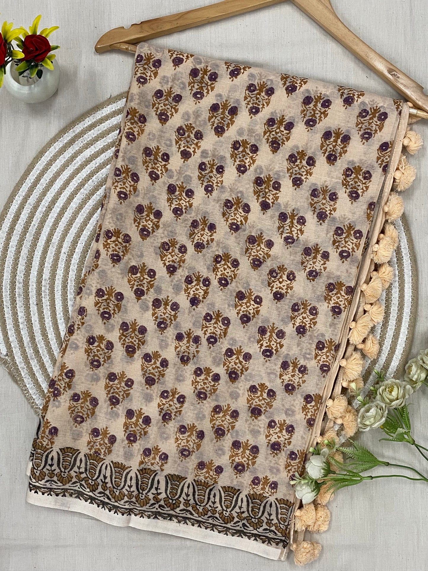 Ajrakhiya Mulmul Saree Blouse Combo Set