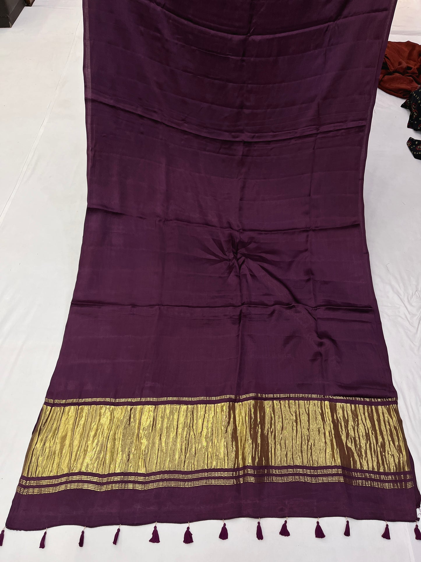Burgundy Modal Satin Silk Lagdi Pallu Saree