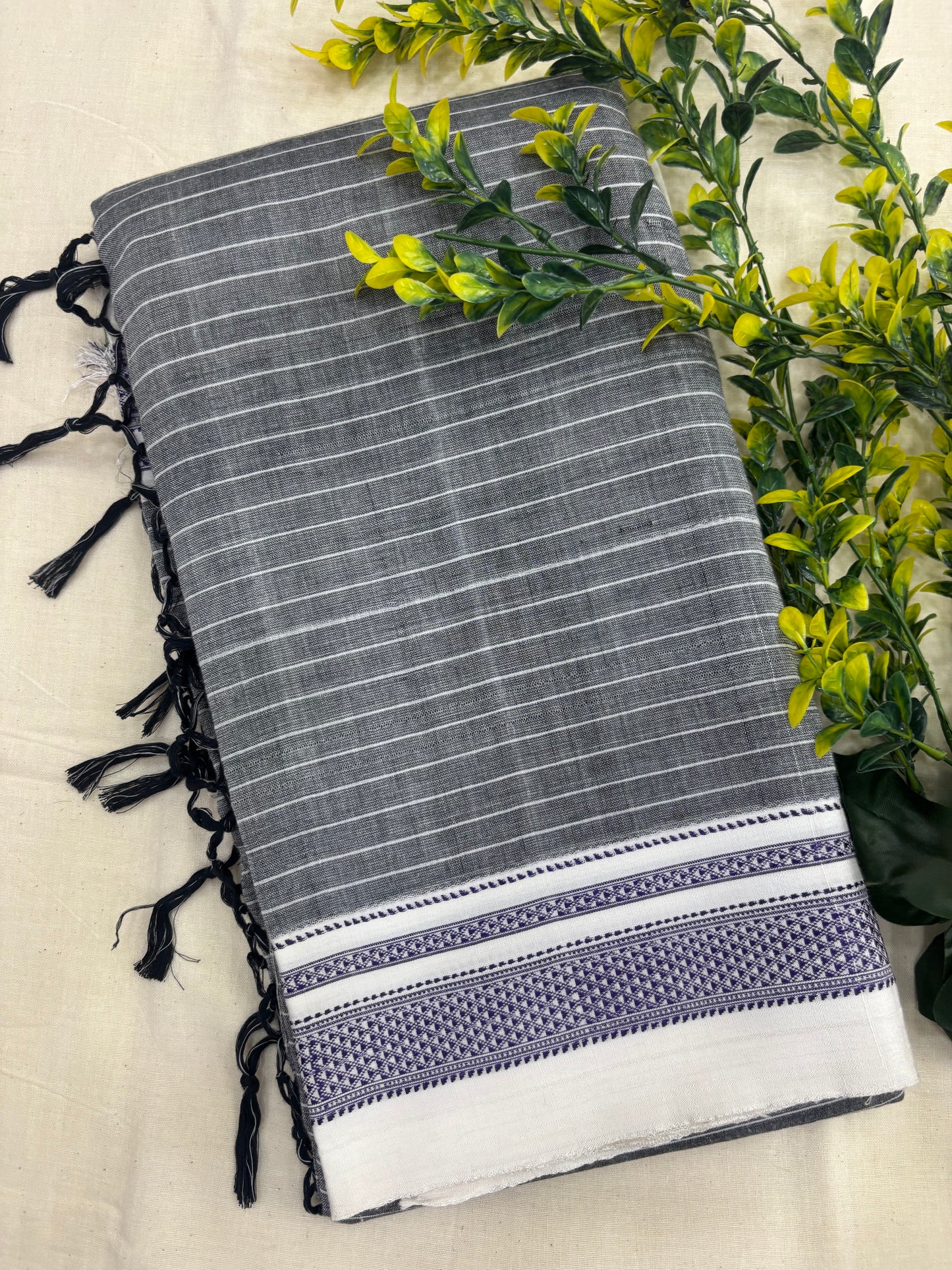 Grey White Stripe Handloom Ilkal Saree