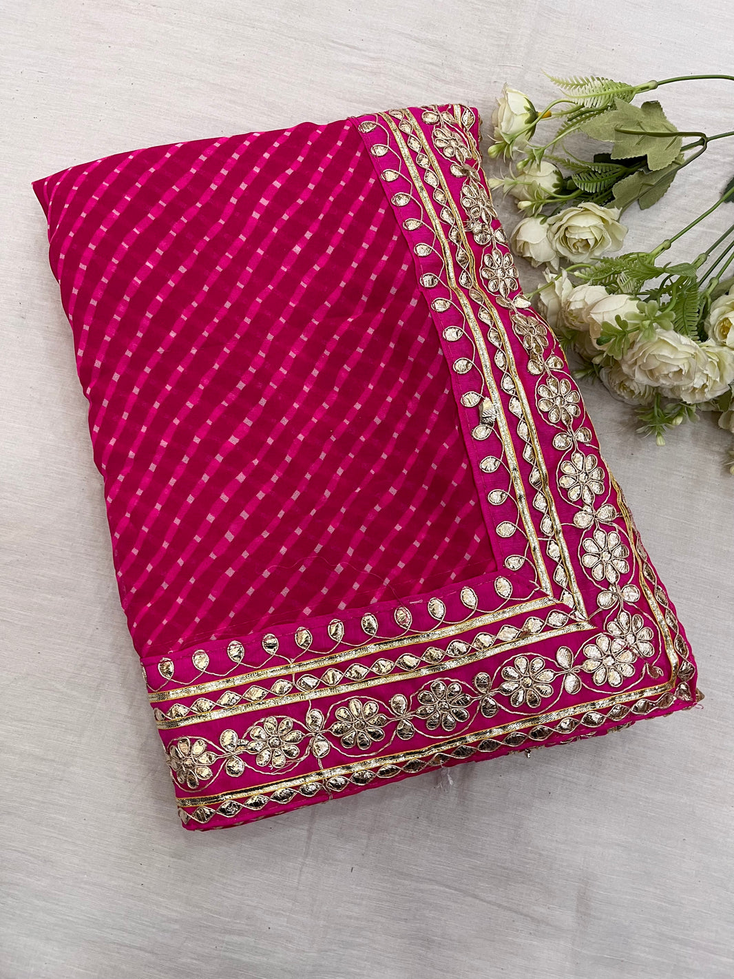 Lehriya & Mothda Lehriya Sarees – The Loom Store