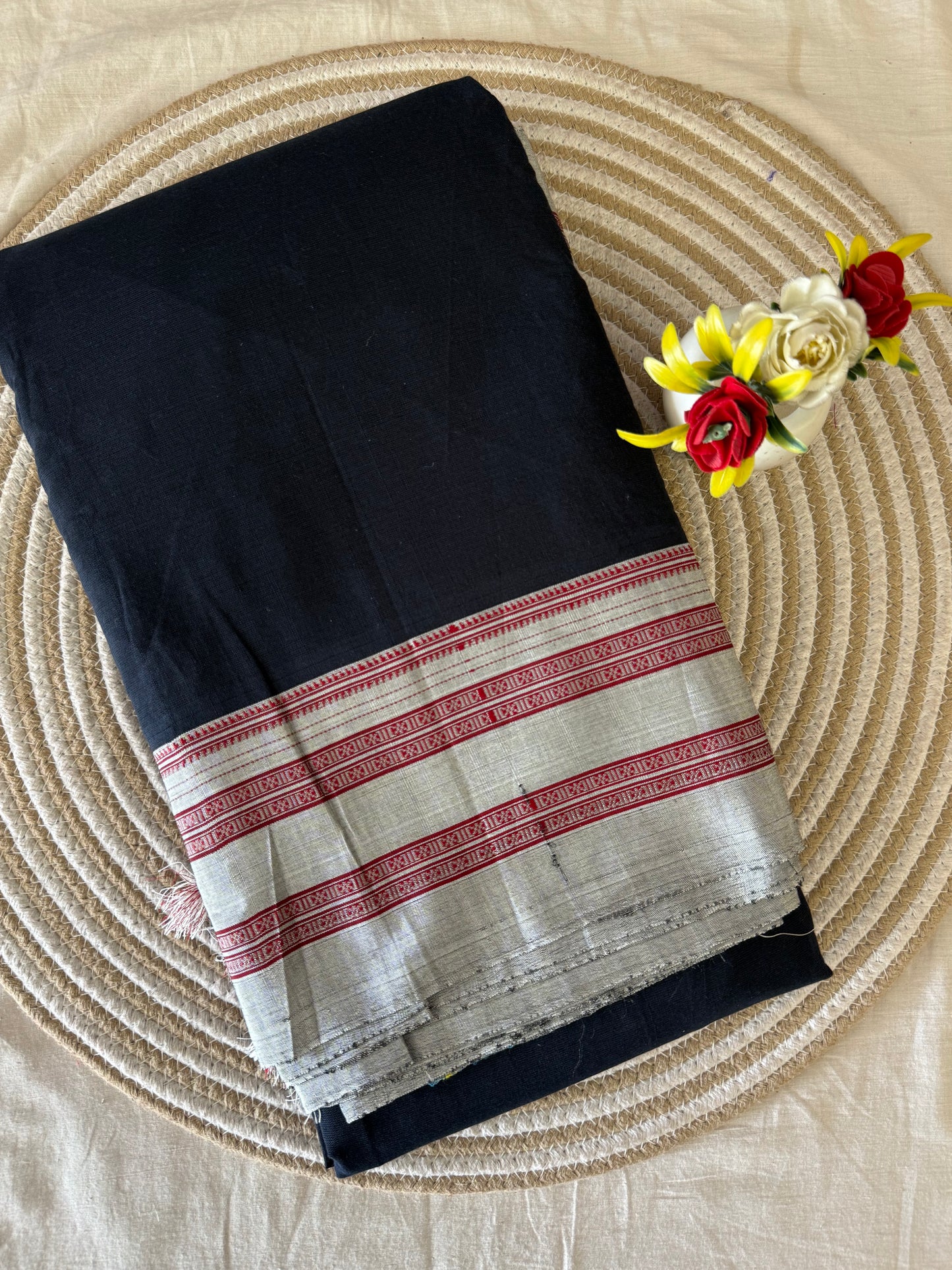 Handloom Gayatri Border ilkal Saree 08 (Black)