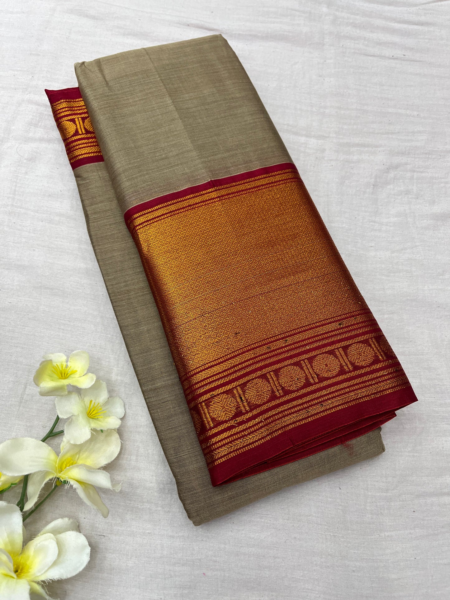 Vijaypura Big Zari Border Saree