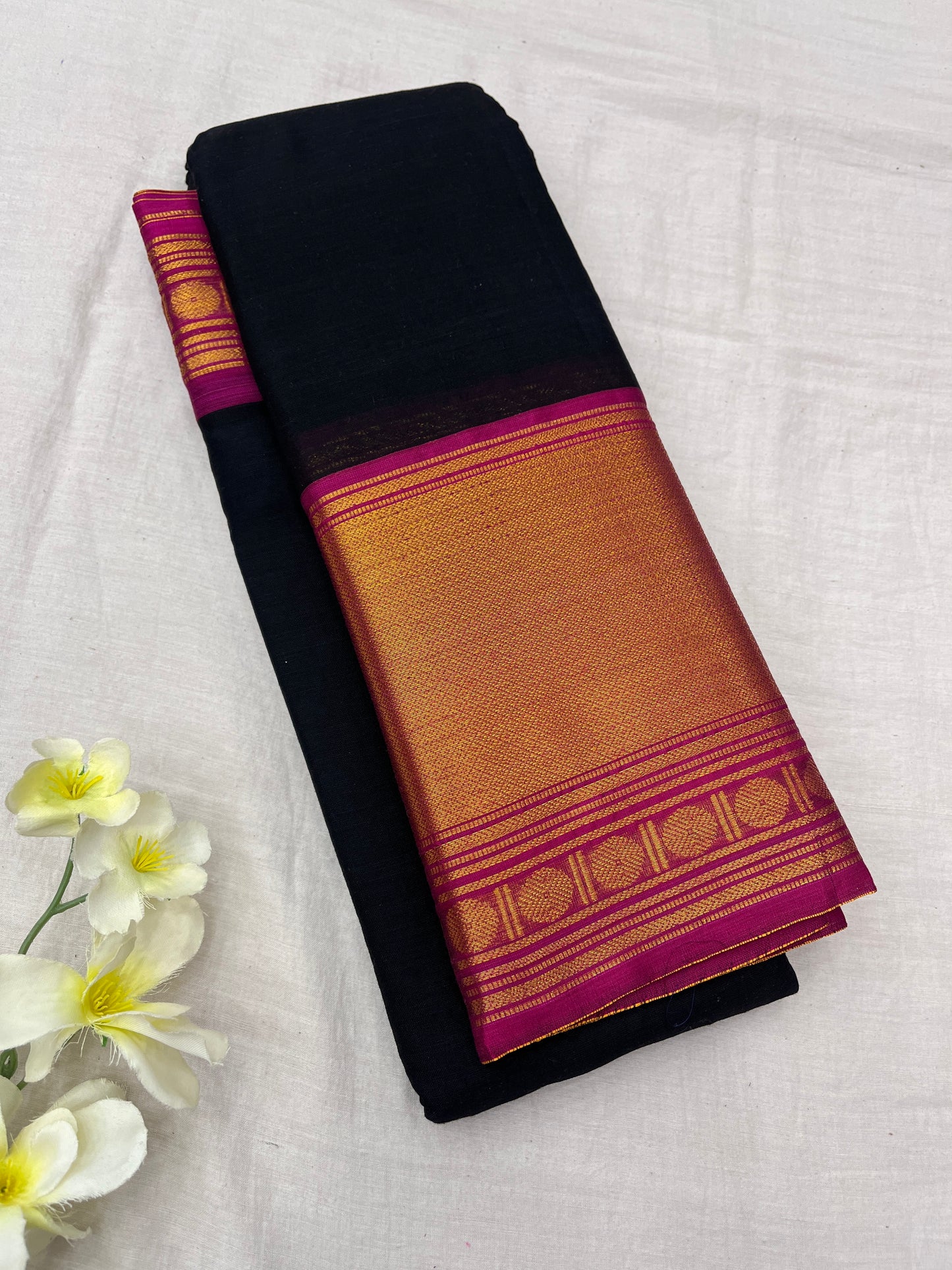 Vijaypura Big Zari Border Saree