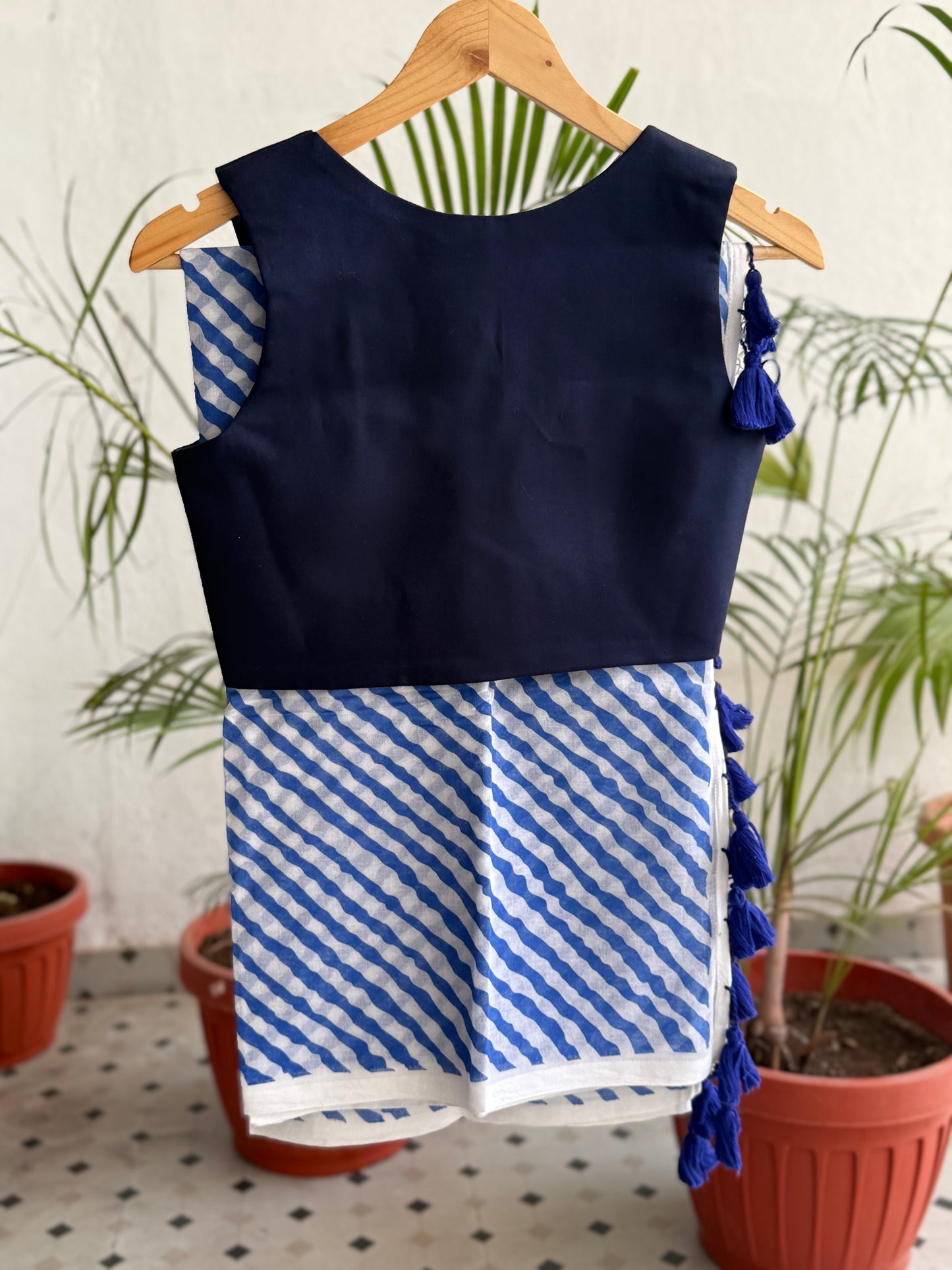 Leher Blue Saree Blouse Combo Set