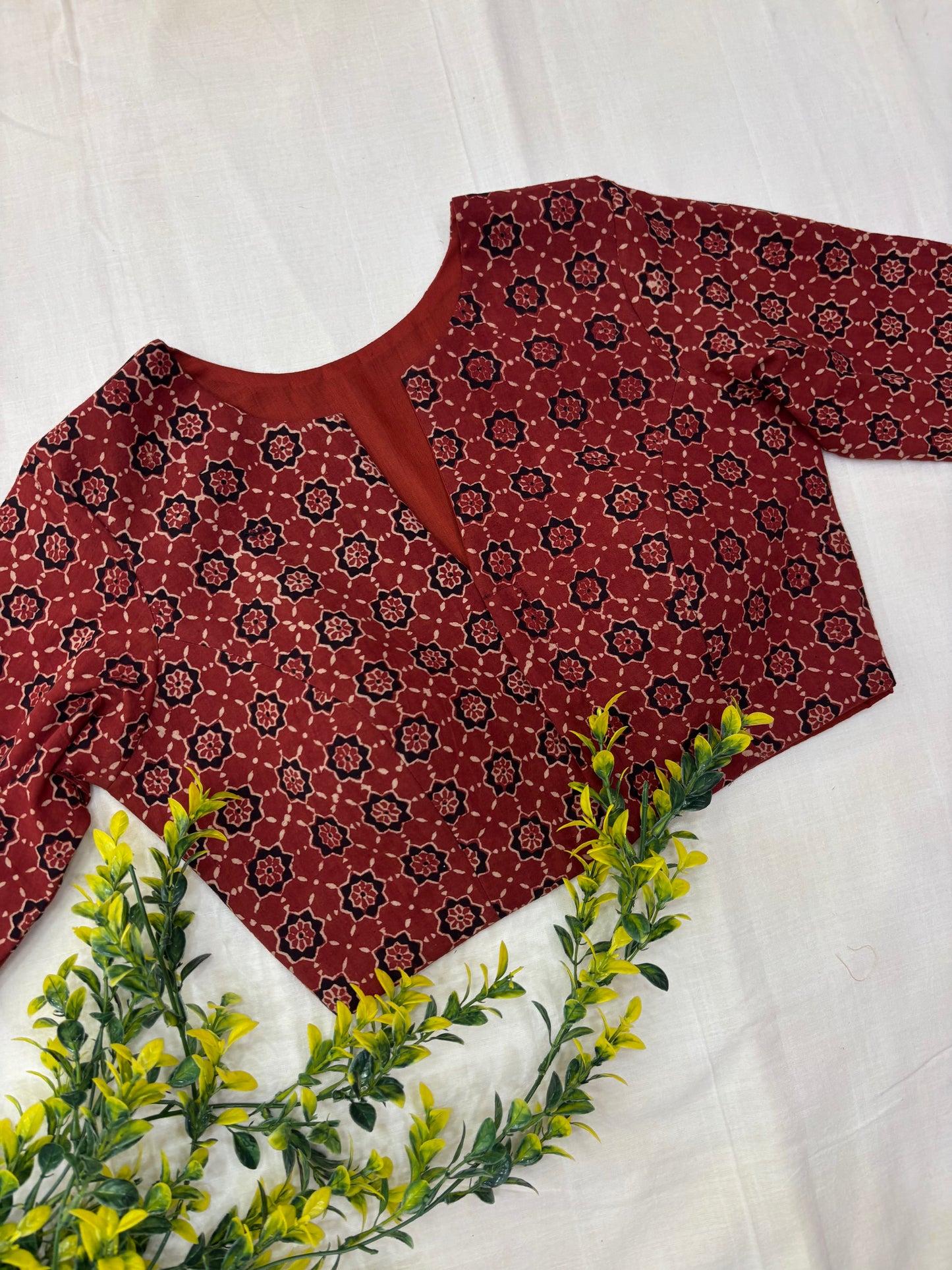 Kuyaru Rust Formal Sleeves Blouse