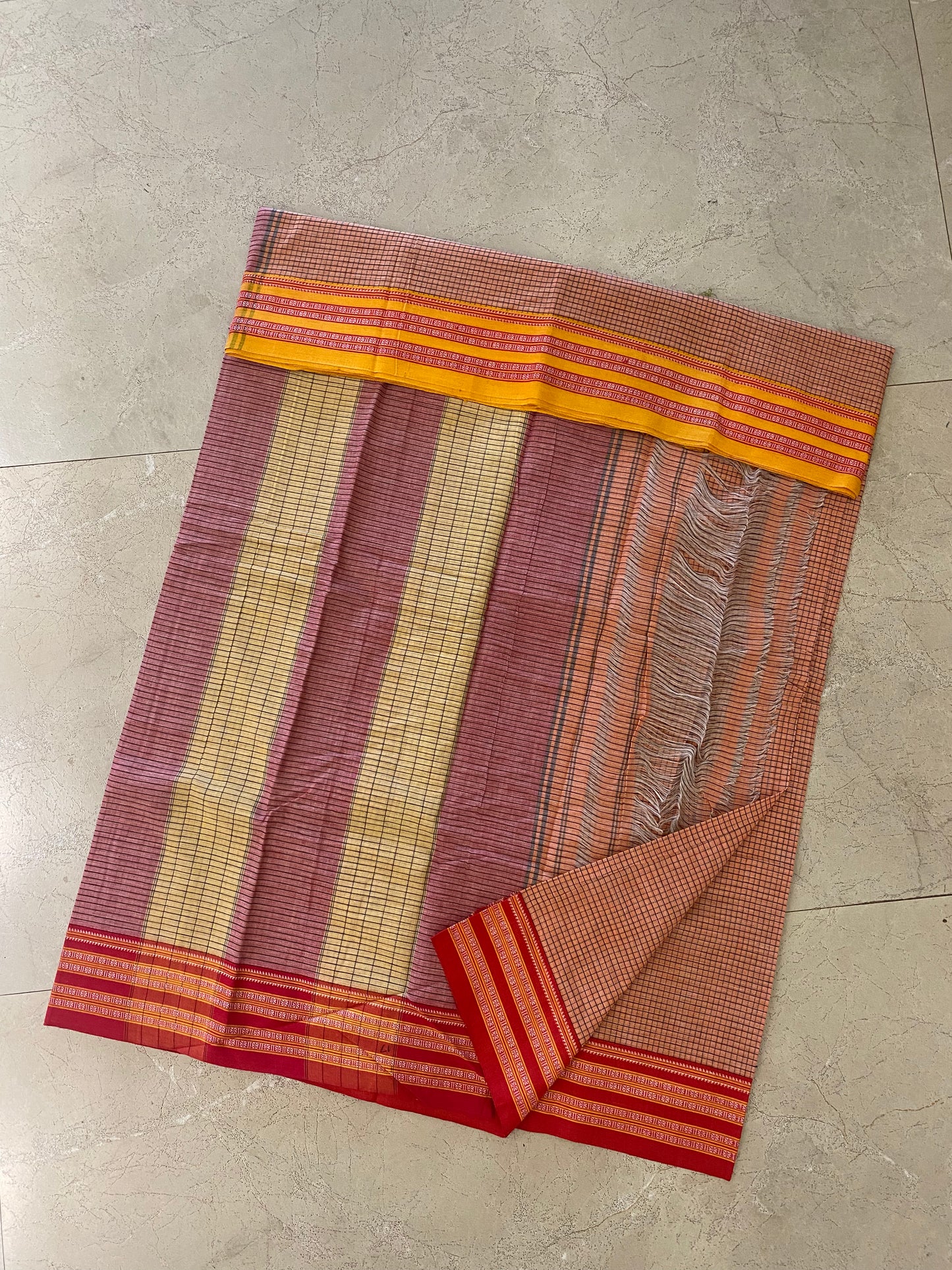 Peach Gadi Dadi Border Patteda Anchu Saree