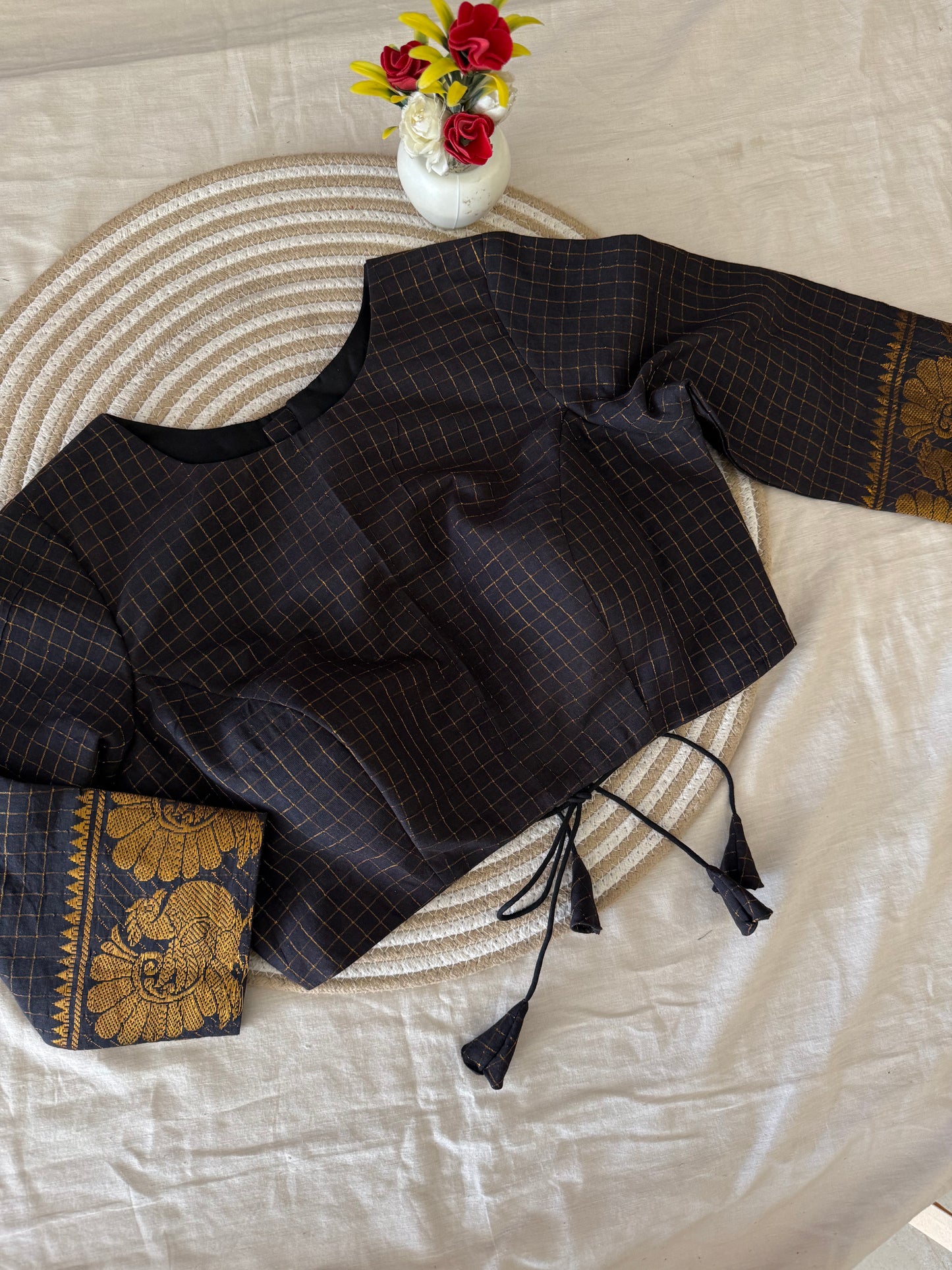 Black Sungudi Cotton Boat Neck Blouse