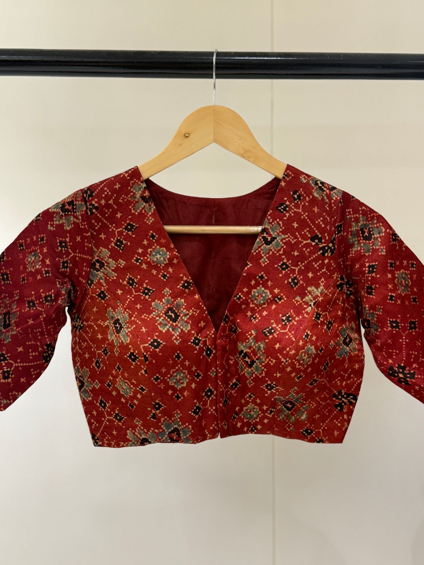 Rajwadi Patola Ajrakh Sleeeves Blouse