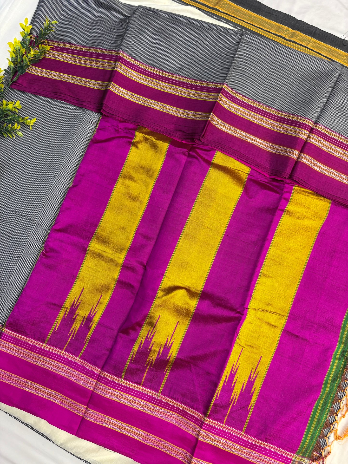 Grey Magenta Micro Checks Ilkal Saree