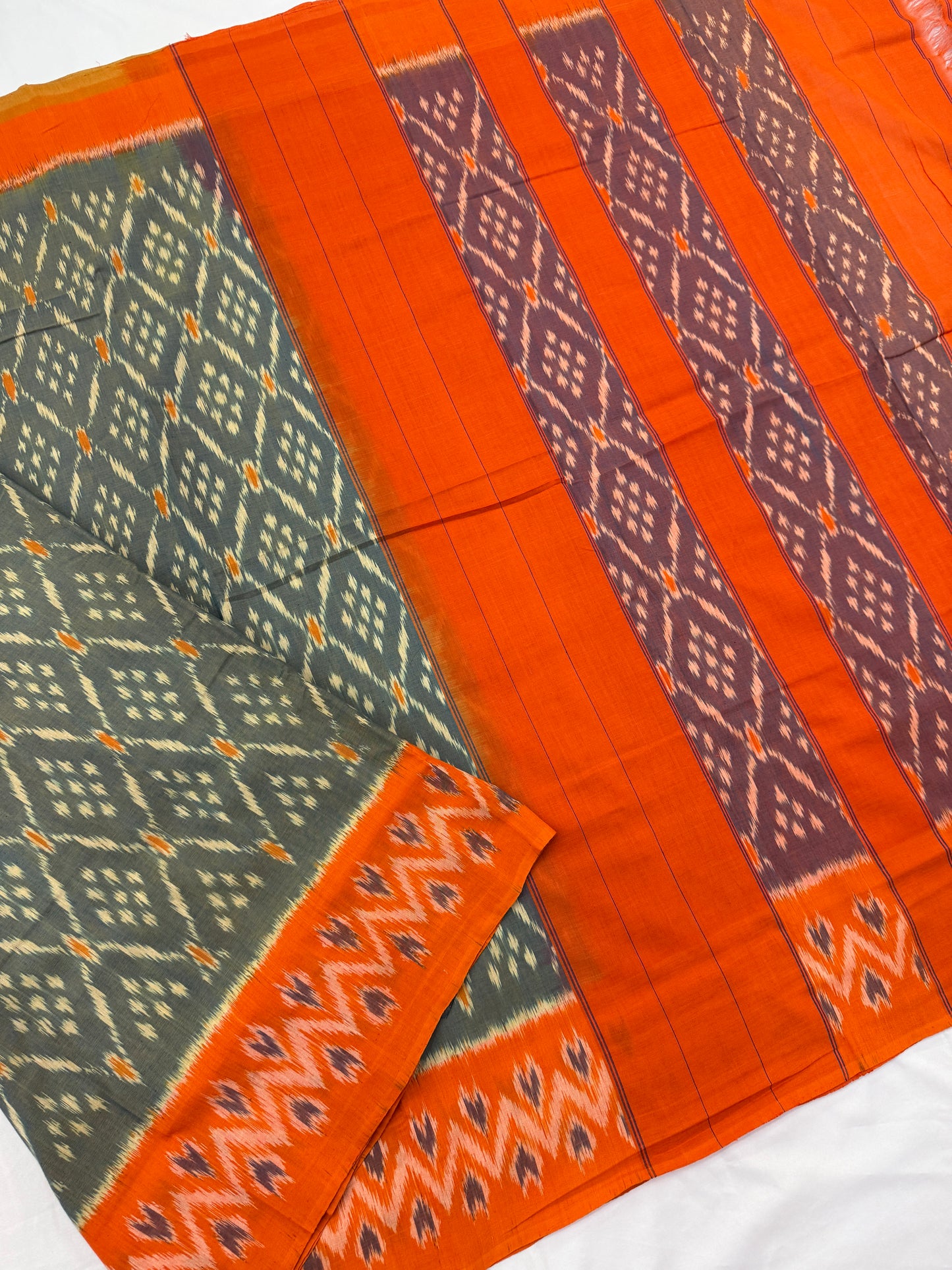 Handloom Single Ikkat Saree 07