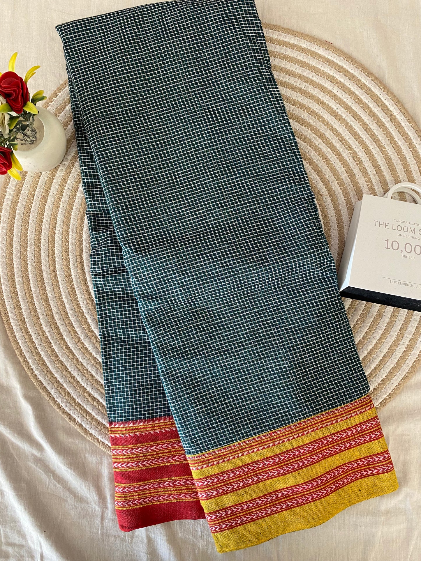 Green Gomi Teni Border Patteda Anchu Saree