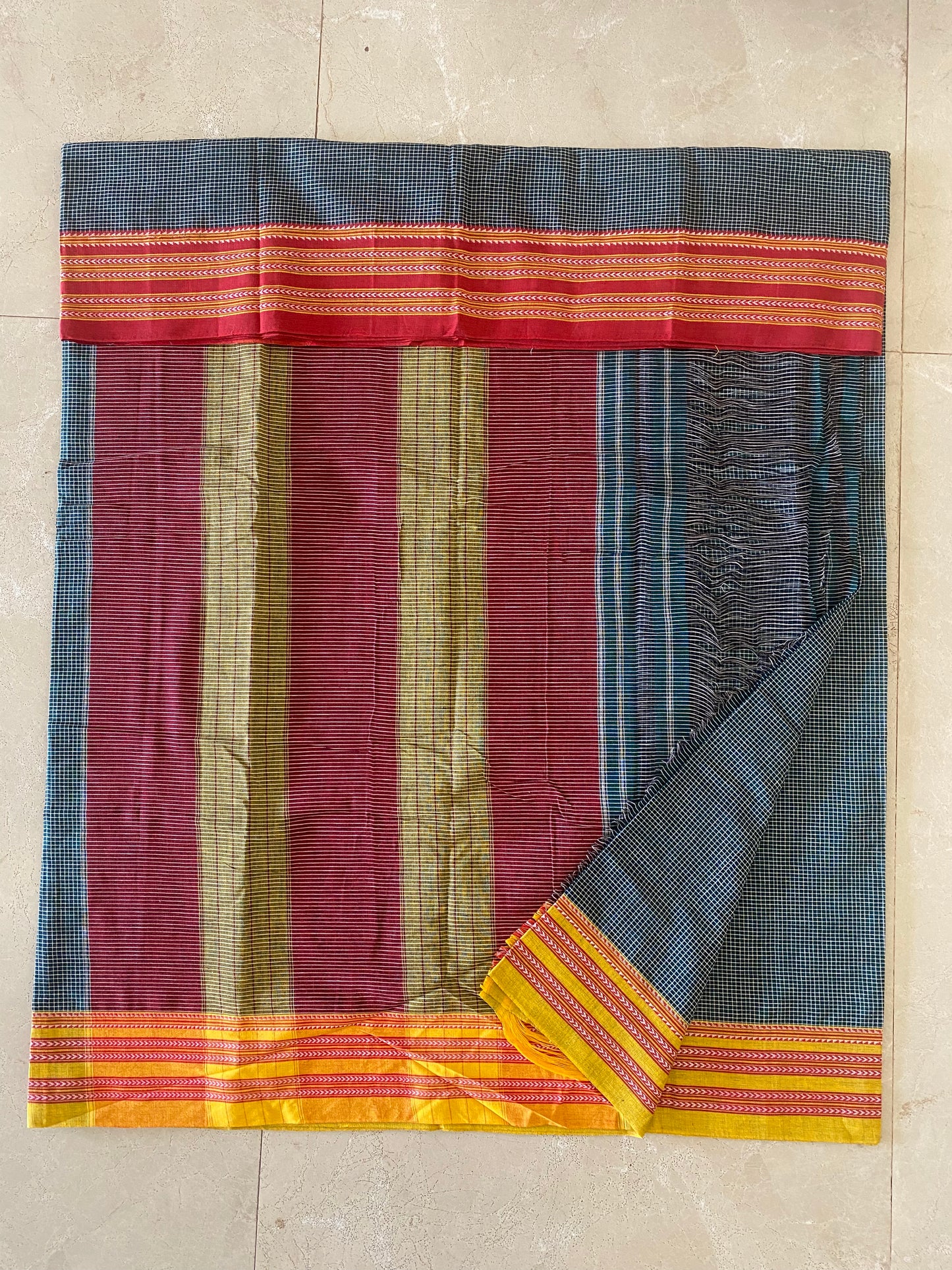 Green Gomi Teni Border Patteda Anchu Saree