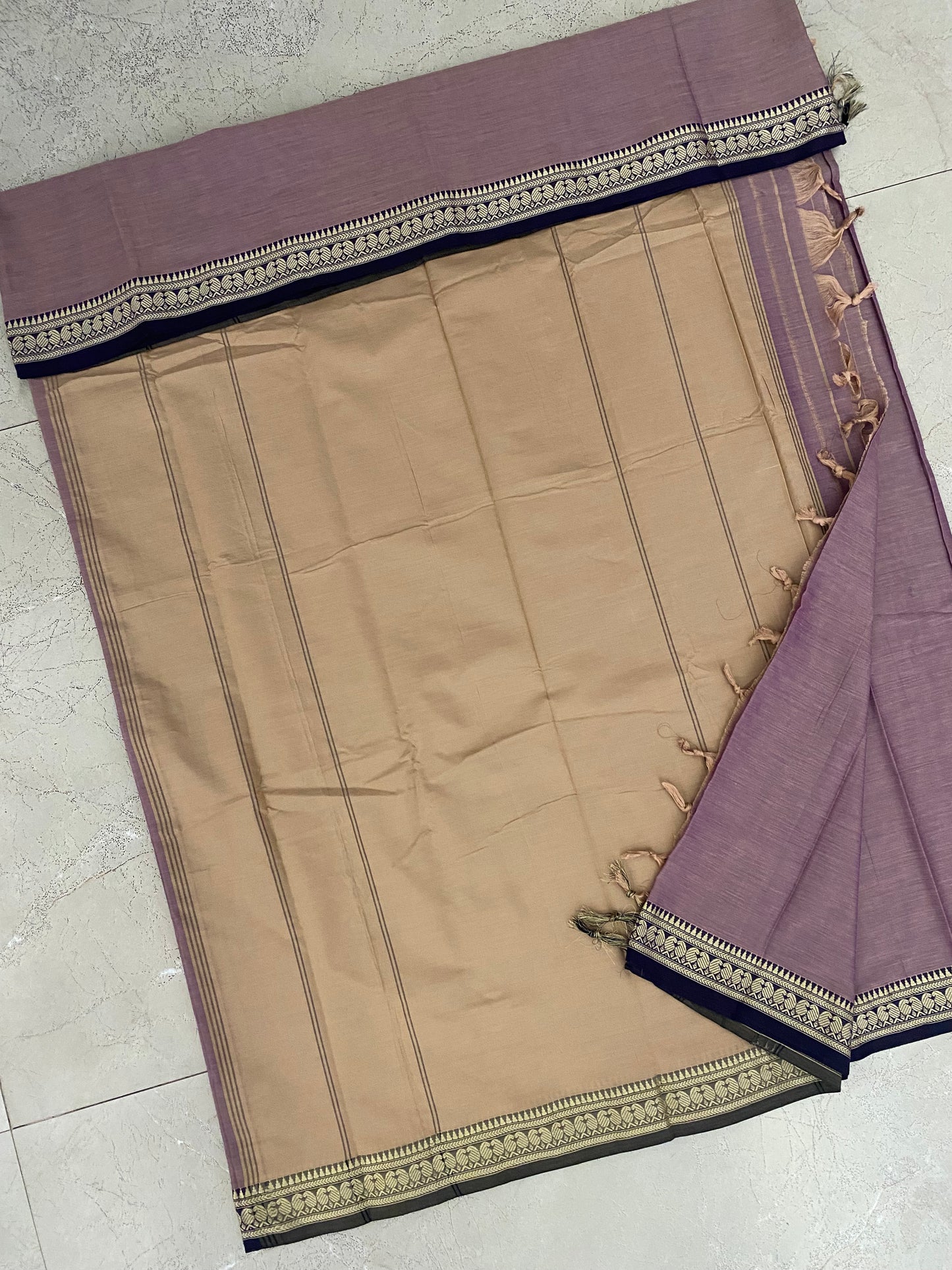 Vijaypura Kairi Border Cotton Saree - 04