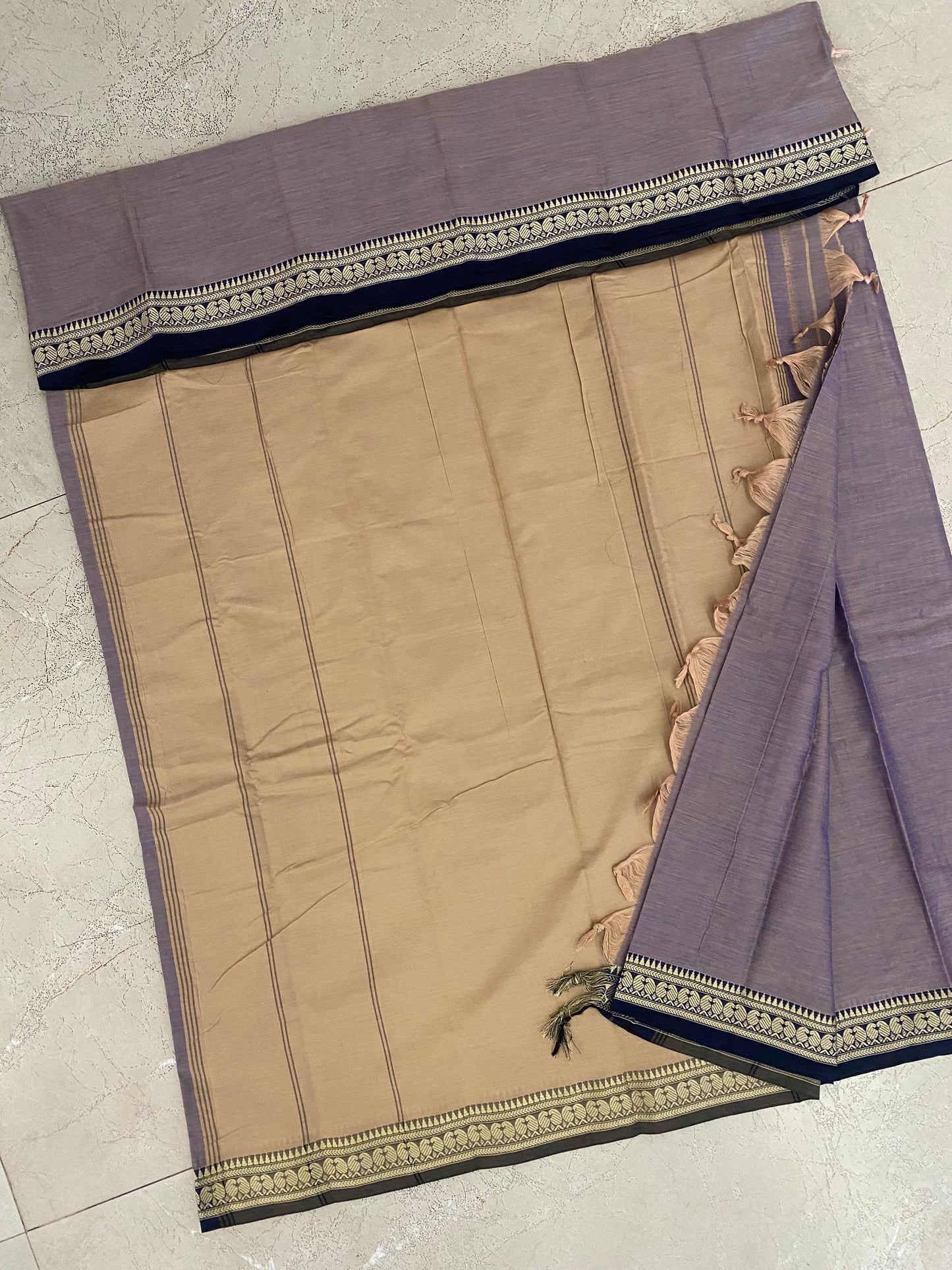 Vijaypura Kairi Border Cotton Saree - 08