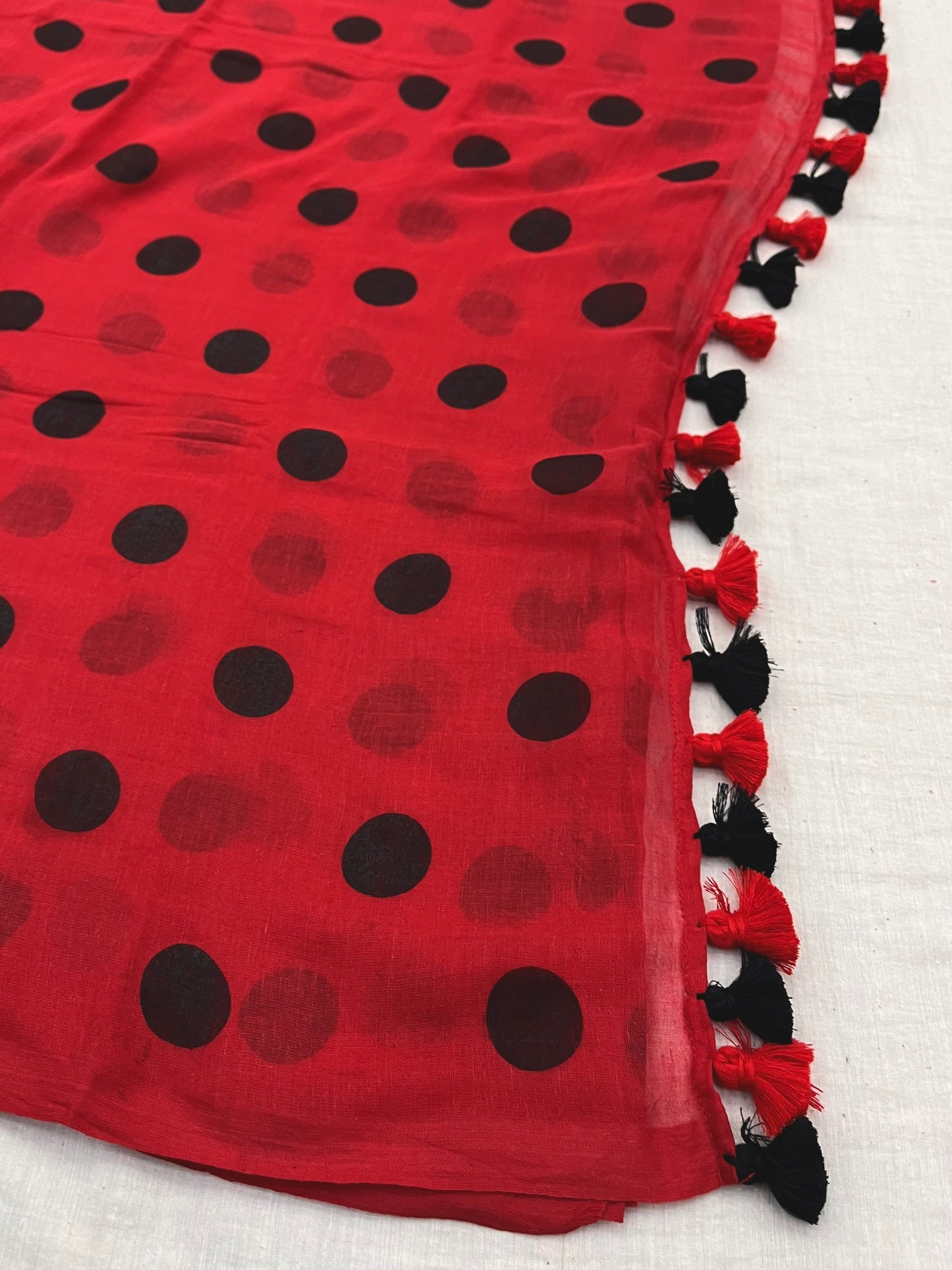 Red Black Polka Dot Mulmul Saree