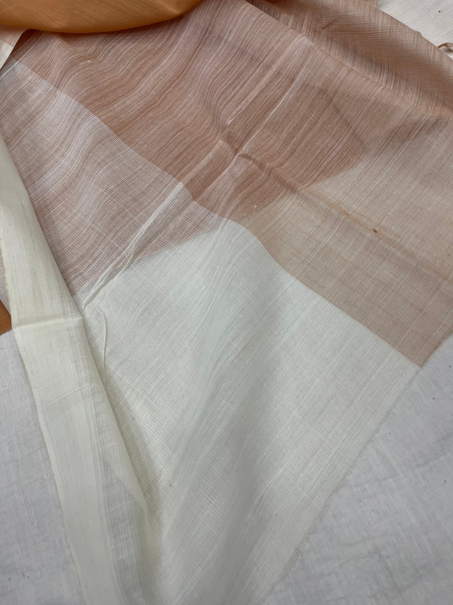 Creamy Foam White Plain Mangalgiri Saree