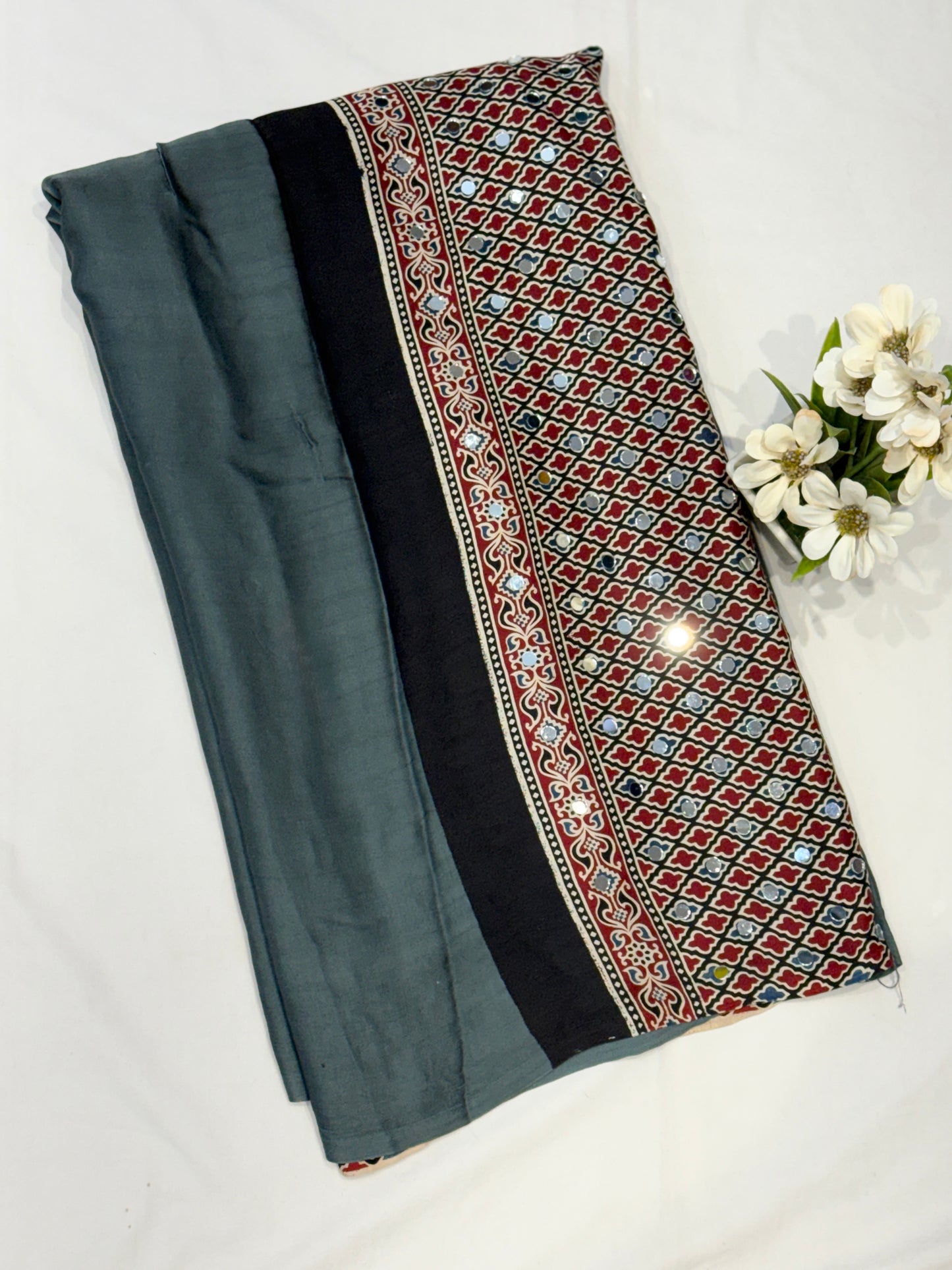 Ajrakh Plain Glued Mirror Work Saree 04