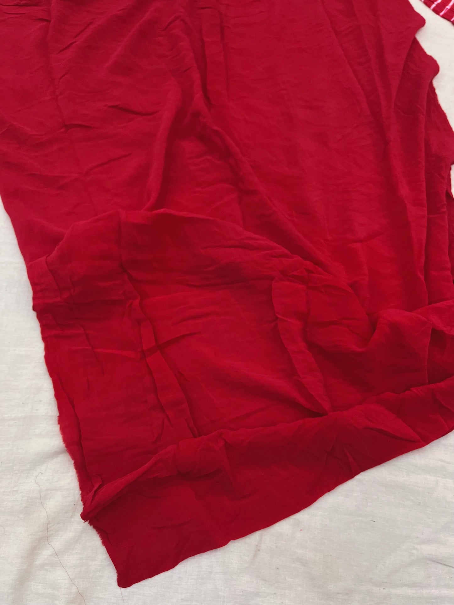 Red Lehriya Pure Georgette Saree – The Loom Store