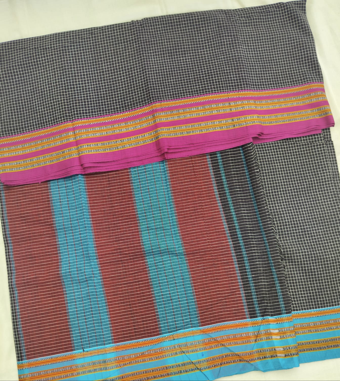 Pink-Blue With Black  Gadi Dadi Border Patteda Anchu Saree