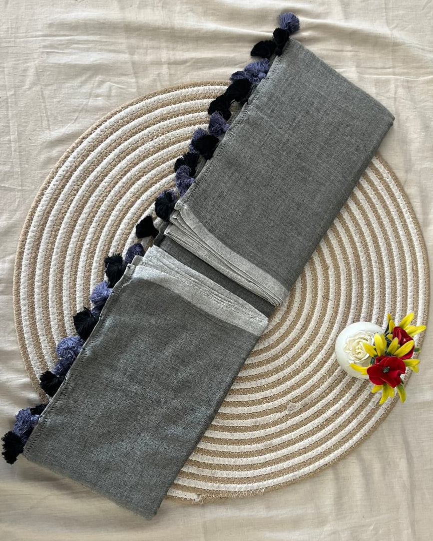 Ash Grey Mulmul Saree
